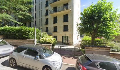 Roberto Ceriani - Communication Digitale, Agence de Marketing Digital à Chaville