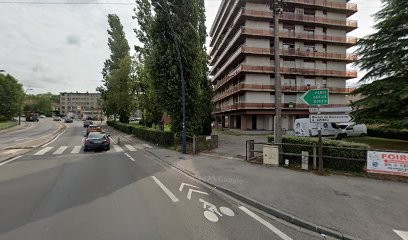 Freelance SEO/SEA - Damien Oumanetz, Agence de Marketing Digital à Évreux