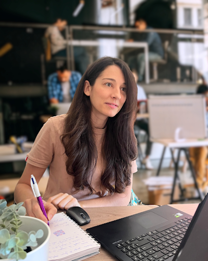 Mylene Digital - Chargée Communication Freelance, Agence De Marketing à Vic-la-Gardiole