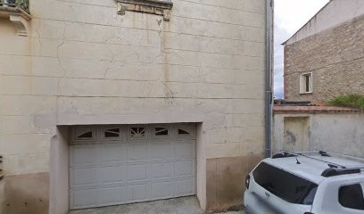 Evi, Community Manager Freelance, Agence de Marketing Digital à Passa