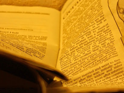 Julien Loisel - Between The Lines, Agence de Marketing Digital à Saint-Cloud