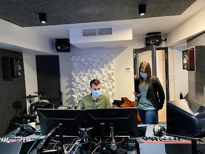 WE COMPOZE, Agence de Marketing à Lyon 08