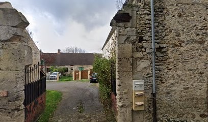 Hélène Larmoyer - Community Manager - Formation et Animation des Réseaux Sociaux, Agence de Marketing Digital à Ansacq