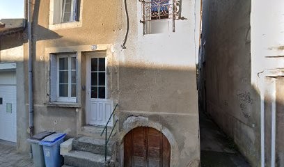 Digital by bus, Agence de Marketing Digital à Poligny