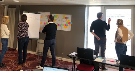 JULIE AIRIEAU • FORMATION LINKEDIN • FORMATION INSTAGRAM • TPE • NANTES, Agence de Marketing Digital à Sucé-sur-Erdre