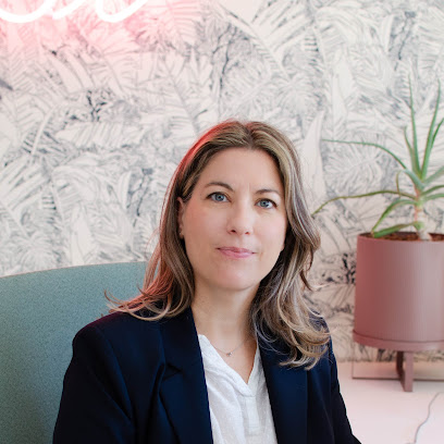 Marie Castan – Rédactrice Web Seo Freelance Service De Marketing Internet à Anse