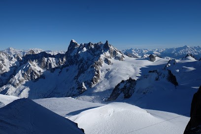 Griffe Mont Blanc Rédaction, Agence de Marketing Digital à Combloux