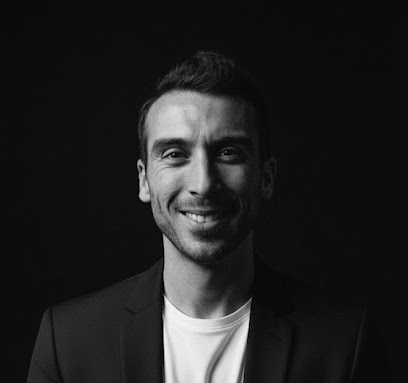 Axel Janvier Agence De Marketing à Laval