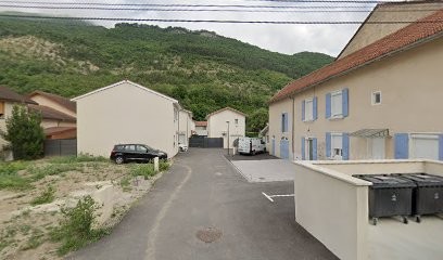 Emilink - Community manager, Agence de Marketing Digital à Vif